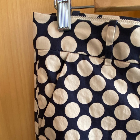J. Crew Blue and White Polka Dot Cafe Carpi size 2 - Picture 6 of 9